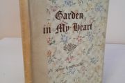 Garden in My Heart: Poems Flowers of Faith and Friendship by James J. Metcalfe (HQ705)