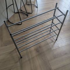 Extendable shoe rack