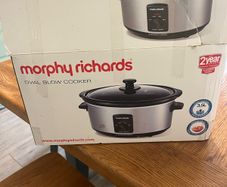 Morphy Richard's slow cooker