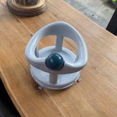 Baby Bath Seat with Suction Cups | White & Blue