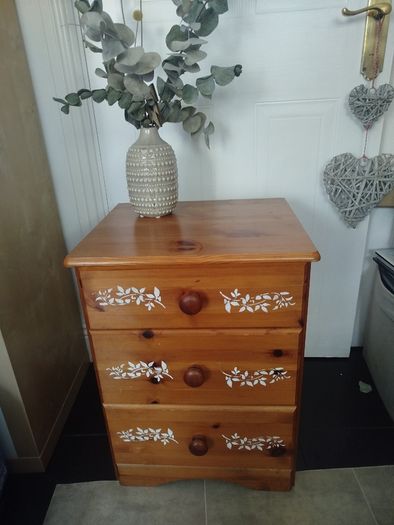 Unit, boxes, drawers, desk top, bed frames