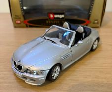 Bburago Gold Collection 1996 BMW M Roadster 1:24  Diecast