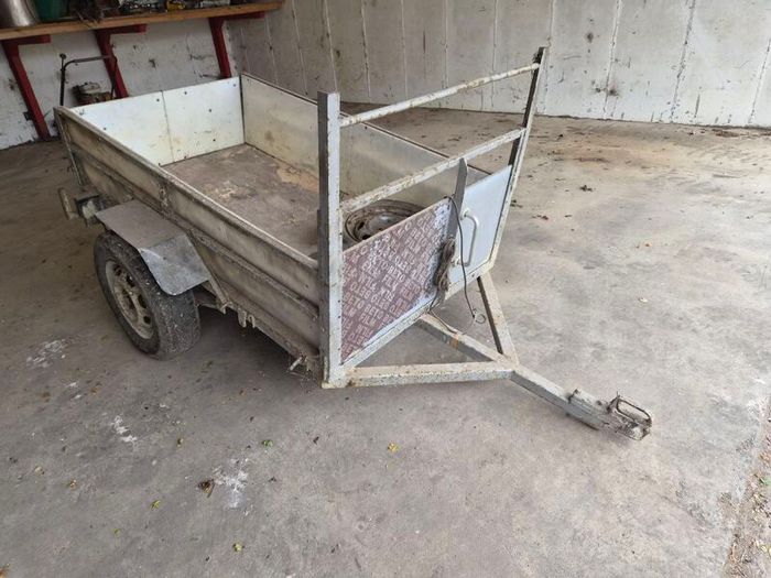 car trailer