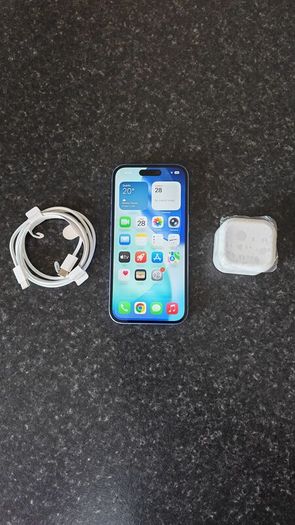 iPhone 16