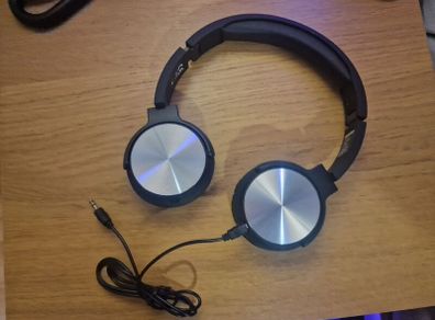 Silvercrest wired headphones
