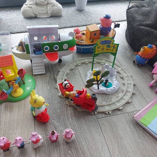 huge peppa pig bundle