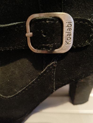 suede boots