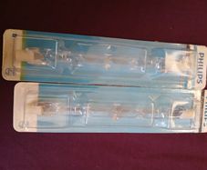 2 New PHILIPS Halogene Bulbs