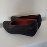 Clarks Platform Shoes size 6 Image 5