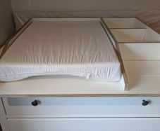 Changing table fixture
