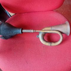 Vintage Car "clown" Horn