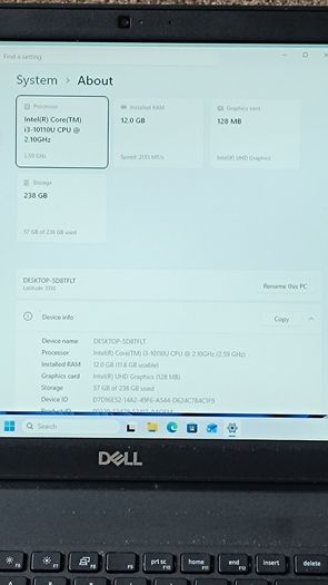 Dell Latitude Laptop - Official Windows 11 Pro (12Gb Ram/256Gb NvMe SSD)