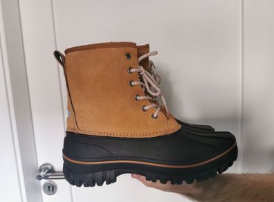 Rubber and genuine suede boots