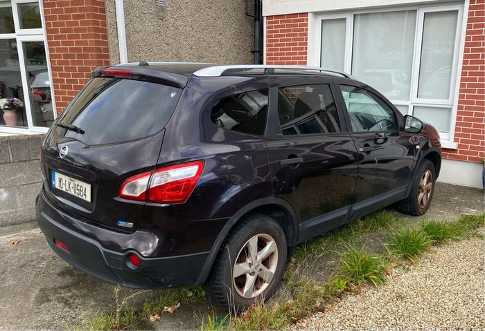 2010 Nissan Qashqai +2