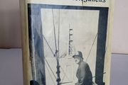 Leabhar na n-iongantas by Richard Haliburton. Translated by Padraig O' Moghrain (HQ153)