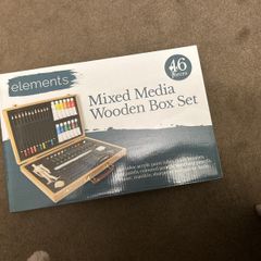 Drawing set