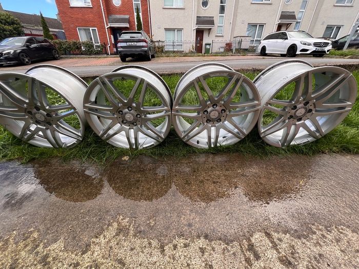 Mercedes Alloys 19" A2124014502 A2124014602