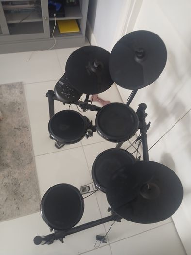 Alesis NITRO Drum Module (electric drumkit)