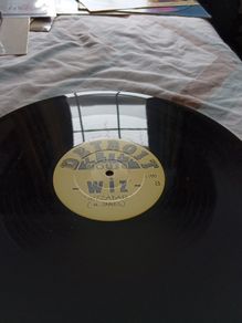 WIZ 12" single Vinyl  Gizzadab/Piano