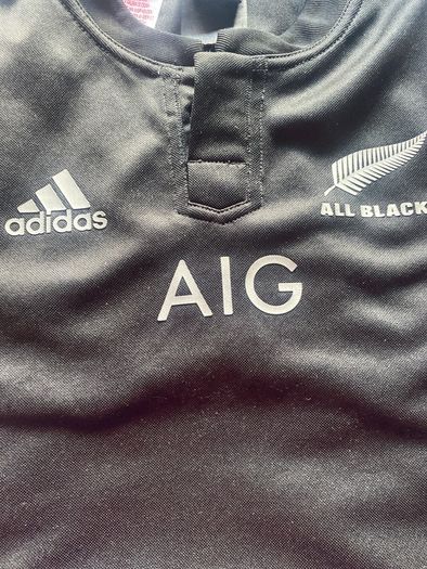 9-10 kids all blacks jersey