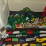 550+ Piece Train Set - Tracks, Vehicles, People, Buildings, Signs Image 4