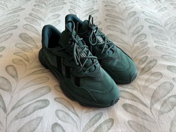 Adidas Ozweego UK6