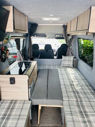 Mercedes Sprinter camper