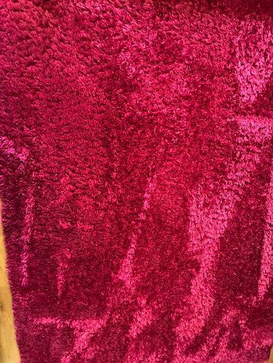 Raspberry Pink Shaggy Rug