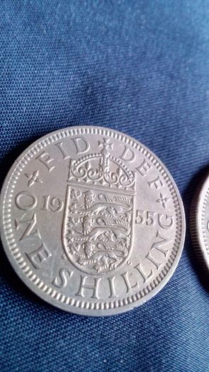 English and Scottish Shillings.