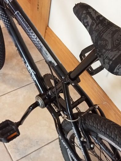 PLANET X Freestyler, with pegs Age 9/12 in great condition