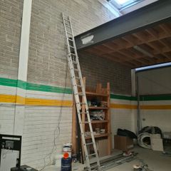 Aluminium ladder
