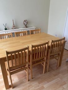 table & chairs