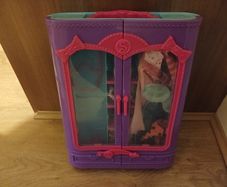 Toy wardrobe Case