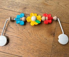 Babybjorn bouncer toy bar
