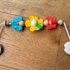Babybjorn bouncer toy bar