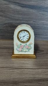 Miniature desk mantle clock quartz untested parts or repair