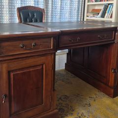 Solid wood patners' desk and captain's chair