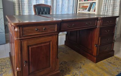 Solid wood patners' desk and captain's chair