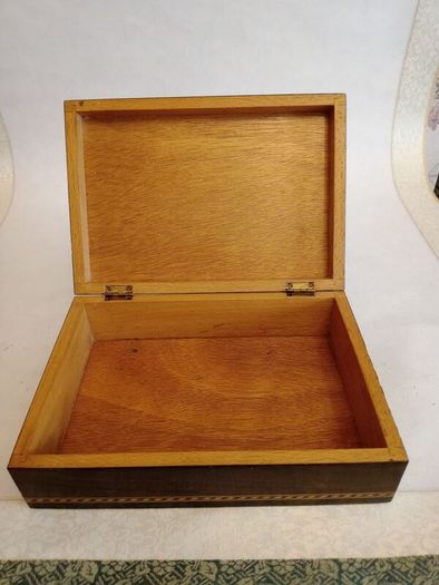 Vintage Spanish Lacquered Inlay Marquetry Mosaic Storage Box