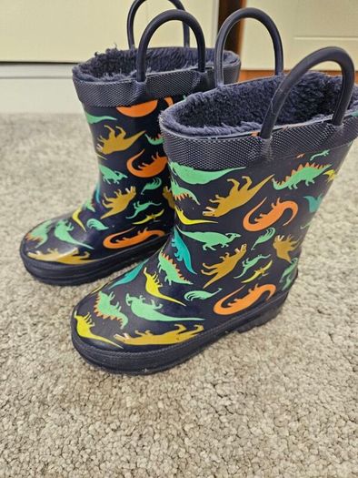 Rain boots size UK 9