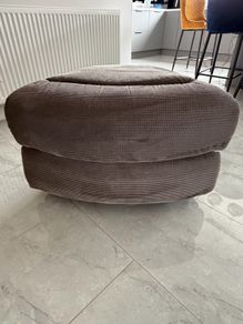 Footstool DFS