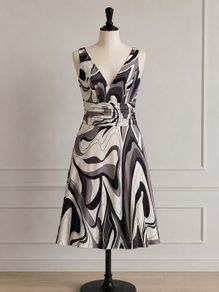 Elegant Black & White Abstract Print Dress - Size 36 (EU)