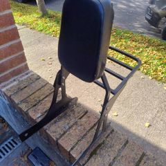 Harley Dyna sissy bar