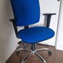 Sturdy ergonomic chair for home office Image 6