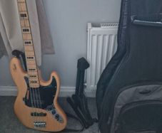 Fender Squier Classic Vibe '70s Jazz Bass