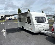 Caravan Hymer Eriba Nova Light 465
