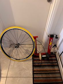 Turbo trainer and wheel w cassette