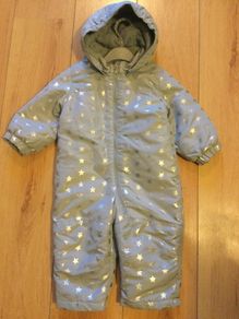 Beautiful Baby Snowsuit 6-12m