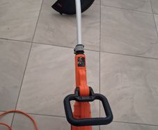 Black & Decker strimmer