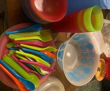 Camping crockery & Cutlery
